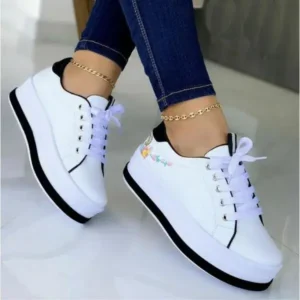 Megazoneoffers Women'S Fashion Round Toe Thick Sole Shallow Lace-Up Casual Sneakers