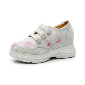 Megazoneoffers Women Casual Flower Embroidered Round Toe Platform Canvas Sneakers