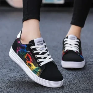 Megazoneoffers Men Fashion Graffiti Pattern Lightweight Canvas Sneakers